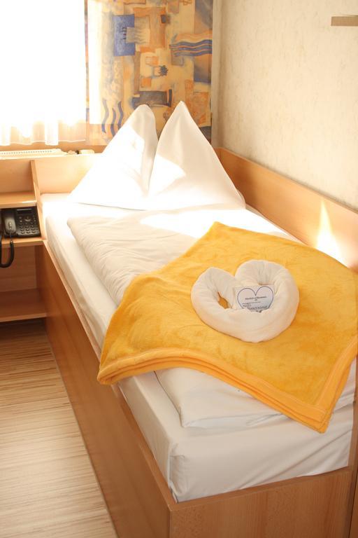 Hotel Franzenshof 2*